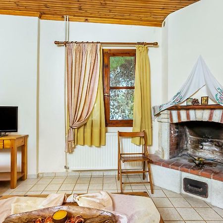 Xenios Loutra Village Karnagio المظهر الخارجي الصورة