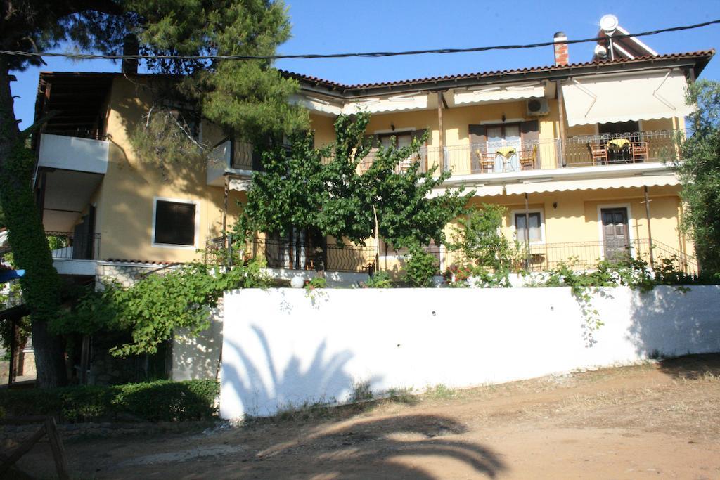 Xenios Loutra Village Karnagio المظهر الخارجي الصورة