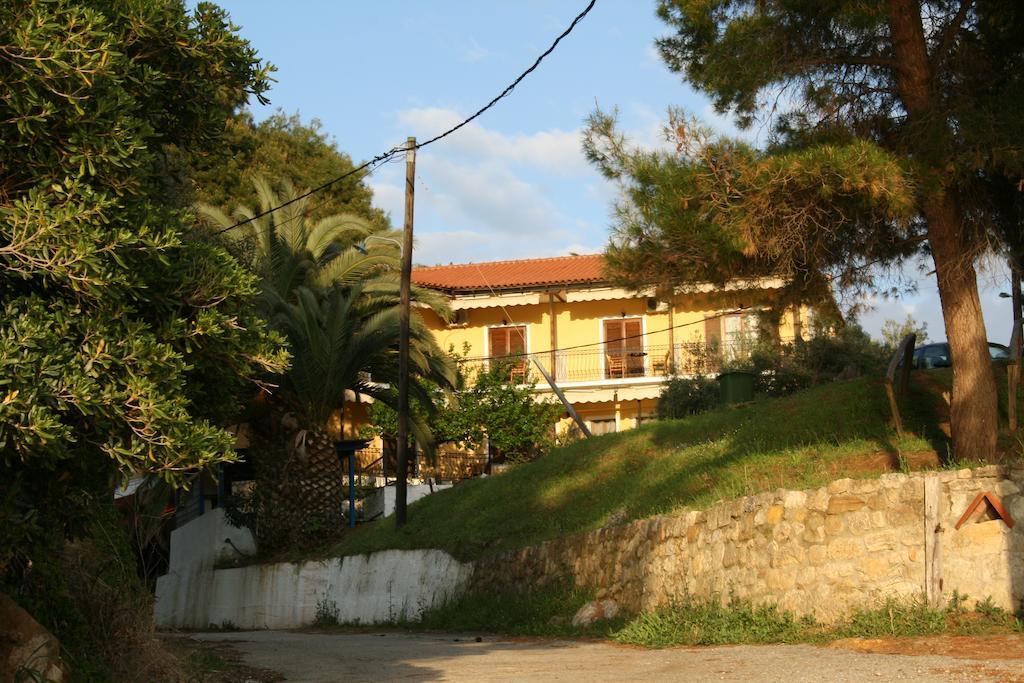 Xenios Loutra Village Karnagio المظهر الخارجي الصورة