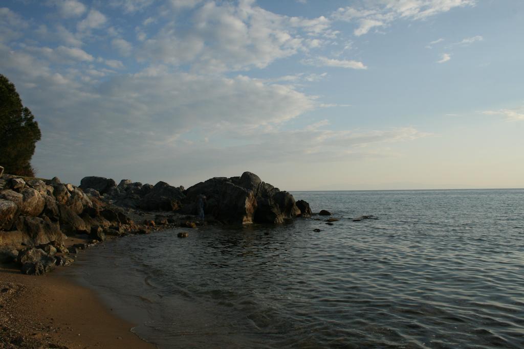 Xenios Loutra Village Karnagio المظهر الخارجي الصورة
