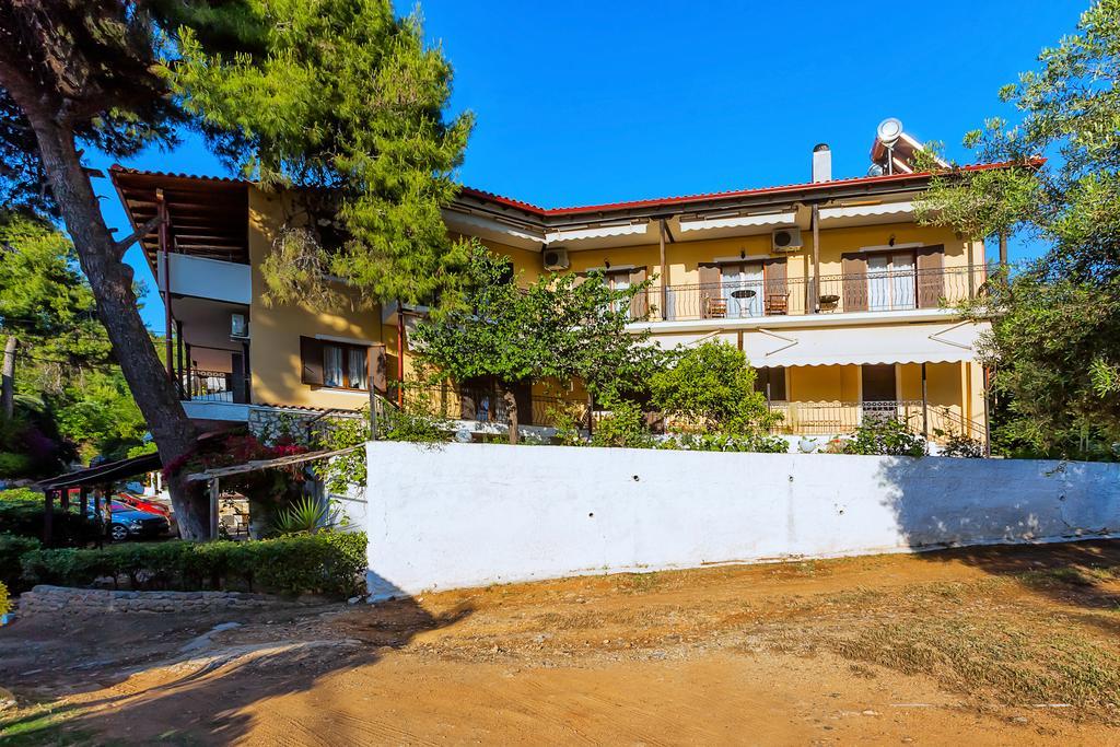 Xenios Loutra Village Karnagio المظهر الخارجي الصورة